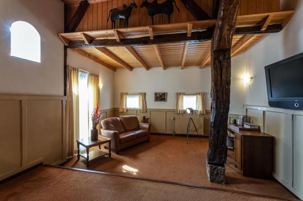 Hotel De Watermoelle Haaksbergen Bagian luar foto